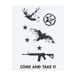Fliegende Vögel, ein Sternsymbol und ein Sturmgewehr, mit den Worten "Come and Take It". Dieses Design repräsentiert Trotz, Freiheit und die Stärke, seine Überzeugungen zu verteidigen. Perfekt für jemanden, der Unabhängigkeit, Freiheit und Widerstandsfähigkeit schätzt.
