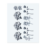 Ein Bündel schöner Rosen-Tattoos in verschiedenen Blühstadien, jedes mit zarten, fließenden Blättern und Blütenblättern. Dieses Design symbolisiert Liebe, Schönheit und Wachstum und ist perfekt für jemanden, der sowohl Eleganz als auch die Symbolik von Natur' zeitloser Schönheit schätzt.