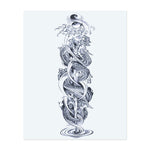 Dieses Sleeve zeigt einen majestätischen Drachen, der sich durch Wolken und Wasser windet, mit der Sonne darüber. Das Tattoo symbolisiert Balance, Macht und den ewigen Kampf zwischen Feuer und Wasser.