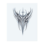 Ein kräftiges Tribal-Design mit scharfen Linien und Kurven, mit einem zentralen Kreuz an der Spitze. Dieses Tattoo vereint Stärke und spirituelle Energie und ist ein kraftvolles Symbol für Glauben, Schutz und Widerstandsfähigkeit.
